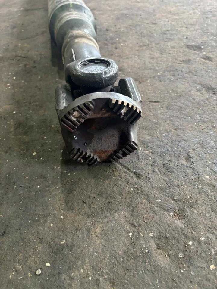 Mercedes Atego 4 EU6 Kardanwelle 220 CM, Kurze Radstand - Kardansko vratilo za Kamion: slika 4 Mercedes Atego 4 EU6 Kardanwelle 220 CM, Kurze Radstand - Kardansko vratilo za Kamion: slika 4