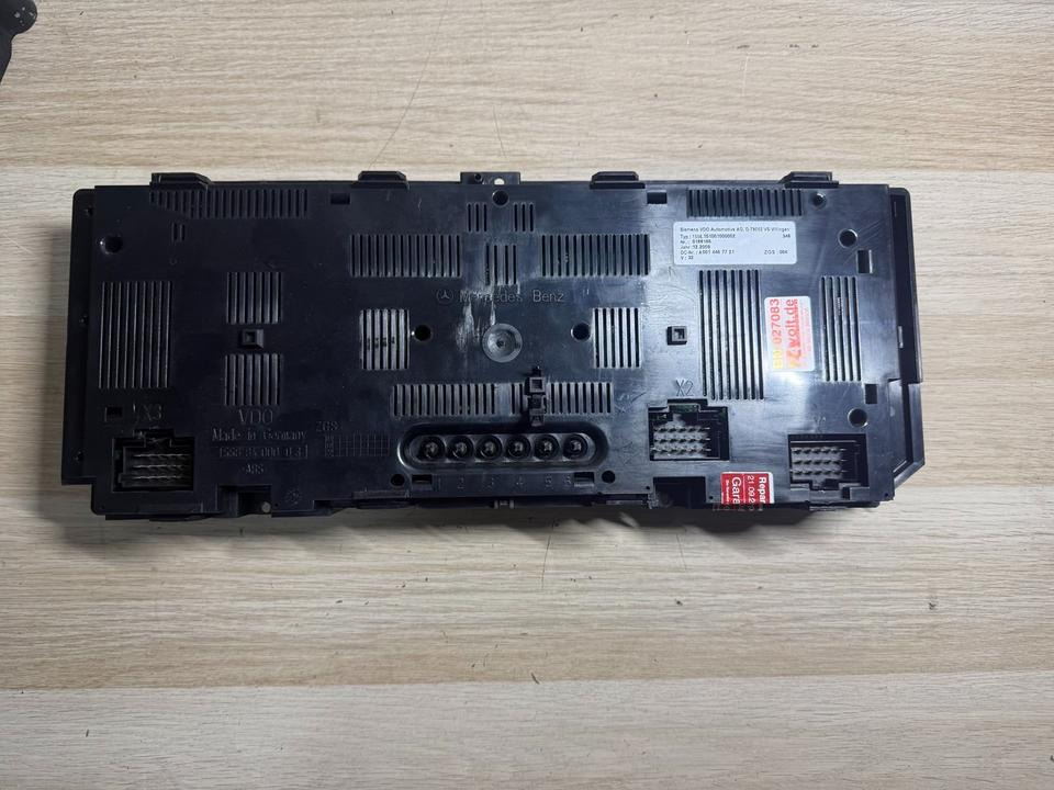 Mercedes Atego Kombiinstrument Tacho A0014467721 - Komandna tabla za Kamion: slika 2 Mercedes Atego Kombiinstrument Tacho A0014467721 - Komandna tabla za Kamion: slika 2