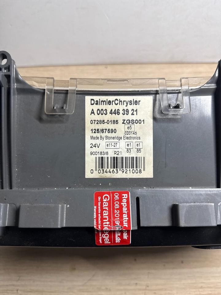 Mercedes Atego Kombiinstrument Tacho A0034463921 - Komandna tabla za Kamion: slika 3 Mercedes Atego Kombiinstrument Tacho A0034463921 - Komandna tabla za Kamion: slika 3