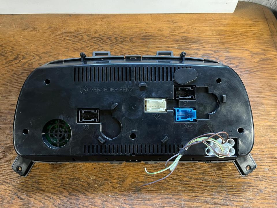 Mercedes Atego Kombiinstrument / Tacho A0044463421 - Komandna tabla za Kamion: slika 5 Mercedes Atego Kombiinstrument / Tacho A0044463421 - Komandna tabla za Kamion: slika 5