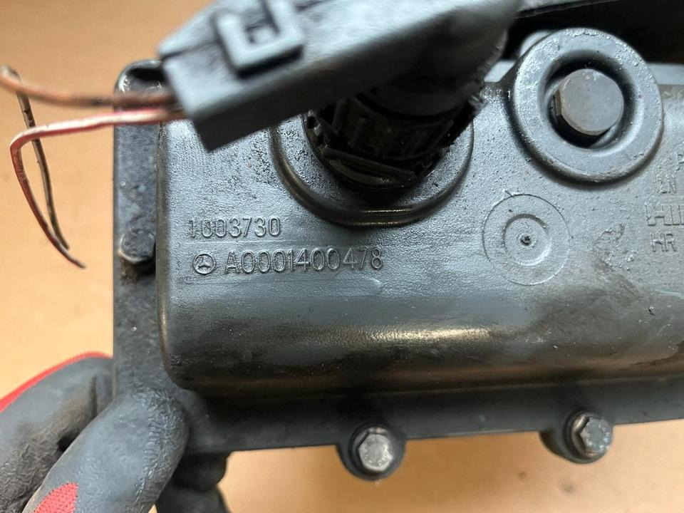 Mercedes-Benz Actros Atego EU4 EU5 AdBlue Pumpe A0001400478 - Pumpa za gorivo za Kamion: slika 2 Mercedes-Benz Actros Atego EU4 EU5 AdBlue Pumpe A0001400478 - Pumpa za gorivo za Kamion: slika 2
