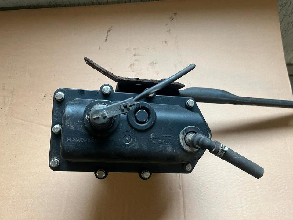 Mercedes-Benz Actros Atego EU4 EU5 AdBlue Pumpe A0001400978 - Pumpa za gorivo za Kamion: slika 3 Mercedes-Benz Actros Atego EU4 EU5 AdBlue Pumpe A0001400978 - Pumpa za gorivo za Kamion: slika 3