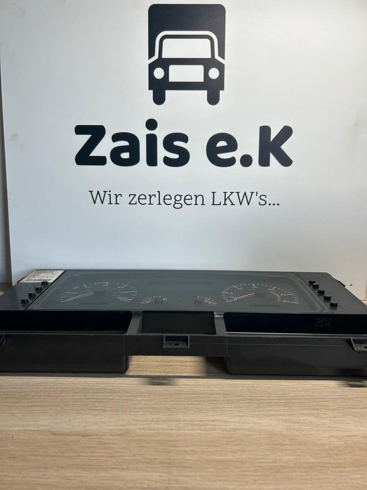 Mercedes Benz Econic Kombiinstrument / Tacho A0044469121 - Komandna tabla za Kamion: slika 1 Mercedes Benz Econic Kombiinstrument / Tacho A0044469121 - Komandna tabla za Kamion: slika 1