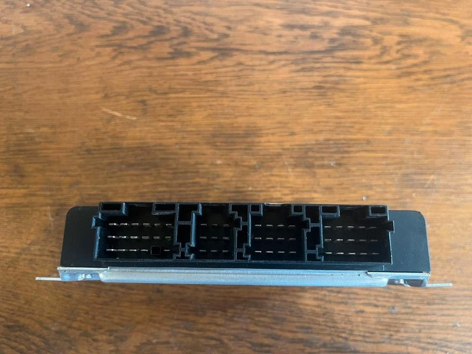 Mercedes-Benz Knorr-Bremse ABS/ASR Steuergerät 0486104034 - Upravljačka jedinica za Kamion: slika 4 Mercedes-Benz Knorr-Bremse ABS/ASR Steuergerät 0486104034 - Upravljačka jedinica za Kamion: slika 4