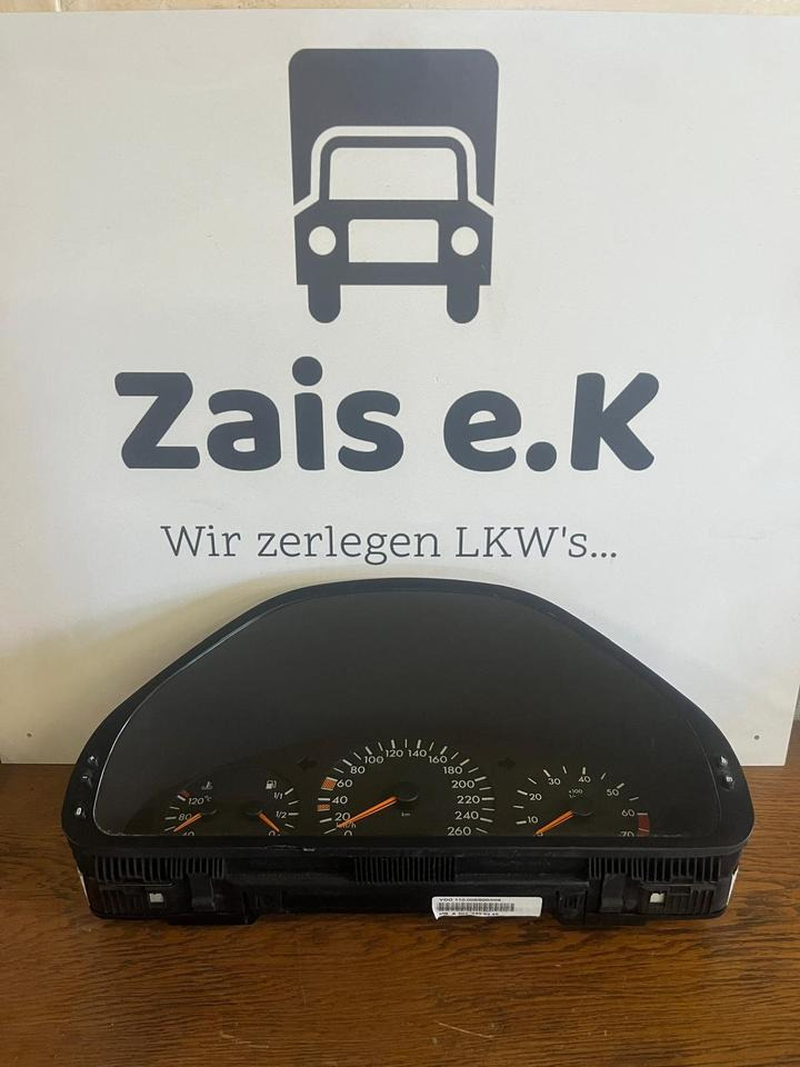 Mercedes-Benz W202 Tacho / Kombiinstrument A2025406348 - Komandna tabla za Kamion: slika 1 Mercedes-Benz W202 Tacho / Kombiinstrument A2025406348 - Komandna tabla za Kamion: slika 1