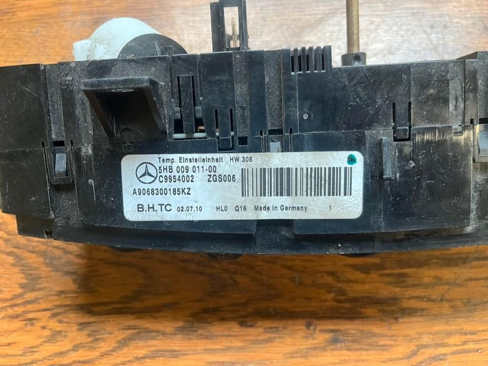 Mercedes Sprinter Klimabedienteil Klima Heizung A9068300185 - Grejanje/ Ventilacija za Kamion: slika 2 Mercedes Sprinter Klimabedienteil Klima Heizung A9068300185 - Grejanje/ Ventilacija za Kamion: slika 2