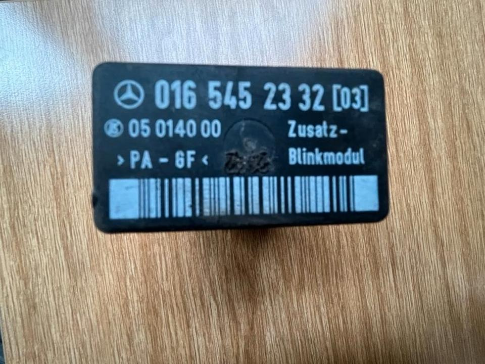 Mercedes W638 Vito Steuergerät Blinkermodul Relais 0165452332 - Upravljačka jedinica za Kamion: slika 2 Mercedes W638 Vito Steuergerät Blinkermodul Relais 0165452332 - Upravljačka jedinica za Kamion: slika 2
