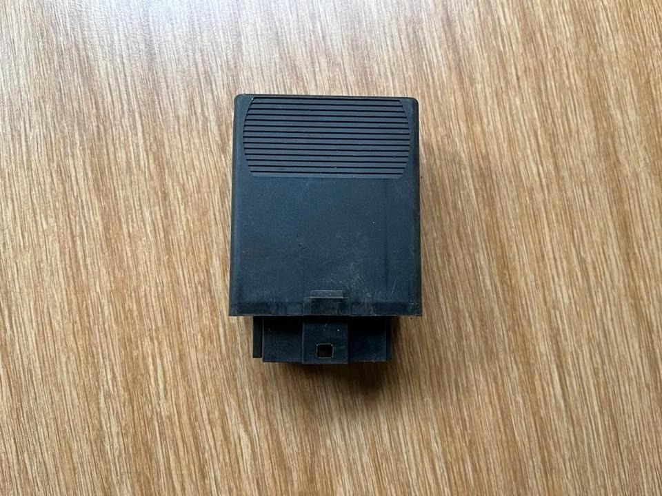 Mercedes W638 Vito Steuergerät Blinkermodul Relais 0165452332 - Upravljačka jedinica za Kamion: slika 4 Mercedes W638 Vito Steuergerät Blinkermodul Relais 0165452332 - Upravljačka jedinica za Kamion: slika 4