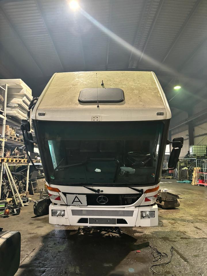 Mercedes-Benz Econic Müllwagen Kabine mit Frontpaket - Rezervni deo: slika 1 Mercedes-Benz Econic Müllwagen Kabine mit Frontpaket - Rezervni deo: slika 1