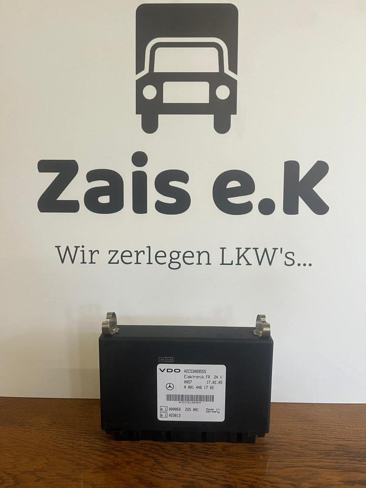 Mercedes VDO Elektronik FR Steuergerät A0014461702 - Rezervni deo: slika 1 Mercedes VDO Elektronik FR Steuergerät A0014461702 - Rezervni deo: slika 1