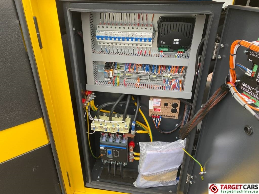 Set generatora novi Atlas Copco QES100 Diesel 100KVA Generator 400/230V Unused: slika 16
