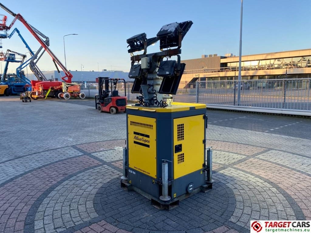 Atlas Copco QLB60 Tower Light 4x350W Led - Toranj za osvetljenje: slika 2 Atlas Copco QLB60 Tower Light 4x350W Led - Toranj za osvetljenje: slika 2