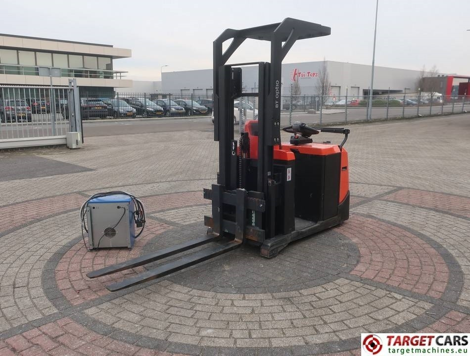 BT OPTIO OSE120CB Order Picker Duplex-270cm 1200KG - Preuzimač porudžbine: slika 3 BT OPTIO OSE120CB Order Picker Duplex-270cm 1200KG - Preuzimač porudžbine: slika 3