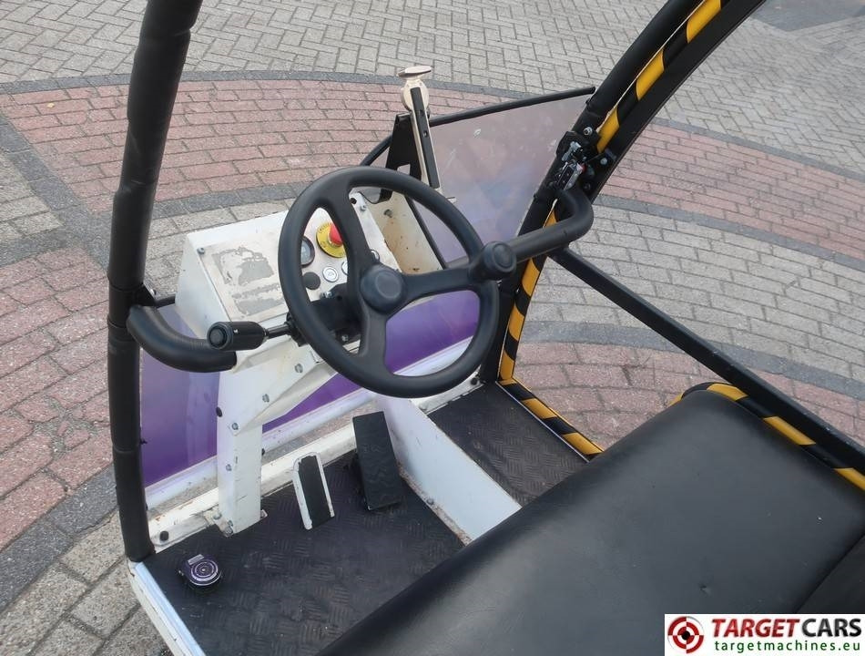 Bradshaw AV6AC Electric UTV RECREATIONAL 6-PERSONS VEHICLE - Golf auto: slika 5 Bradshaw AV6AC Electric UTV RECREATIONAL 6-PERSONS VEHICLE - Golf auto: slika 5