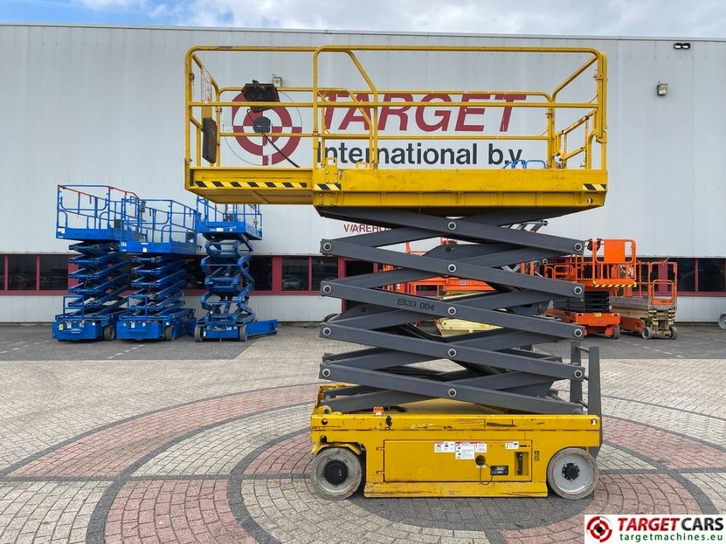 GMG 3346-ED Electric Scissor Work LIft 1200cm - Lift u obliku makaza: slika 5 GMG 3346-ED Electric Scissor Work LIft 1200cm - Lift u obliku makaza: slika 5
