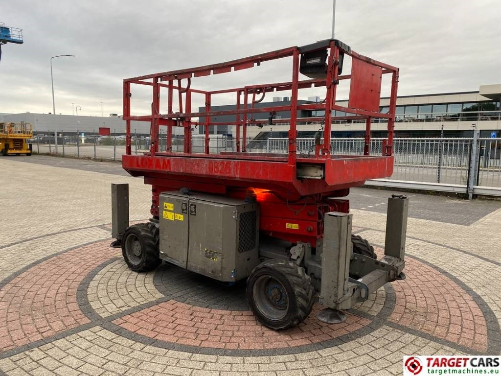 Genie GS-2669RT Diesel 4x4 Scissor Work Lift 1000cm - Lift u obliku makaza: slika 2 Genie GS-2669RT Diesel 4x4 Scissor Work Lift 1000cm - Lift u obliku makaza: slika 2