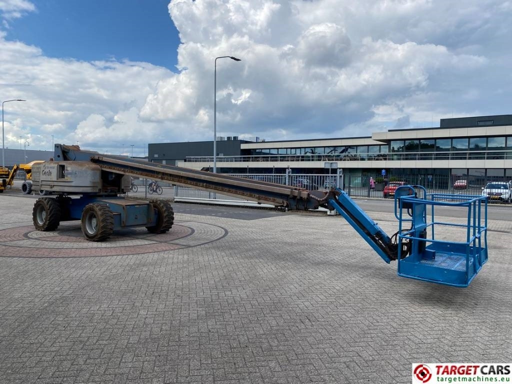 Genie S-85 Telescopic 4x4 Diesel Boom Work Lift 2790cm - Teleskopska platforma: slika 2 Genie S-85 Telescopic 4x4 Diesel Boom Work Lift 2790cm - Teleskopska platforma: slika 2