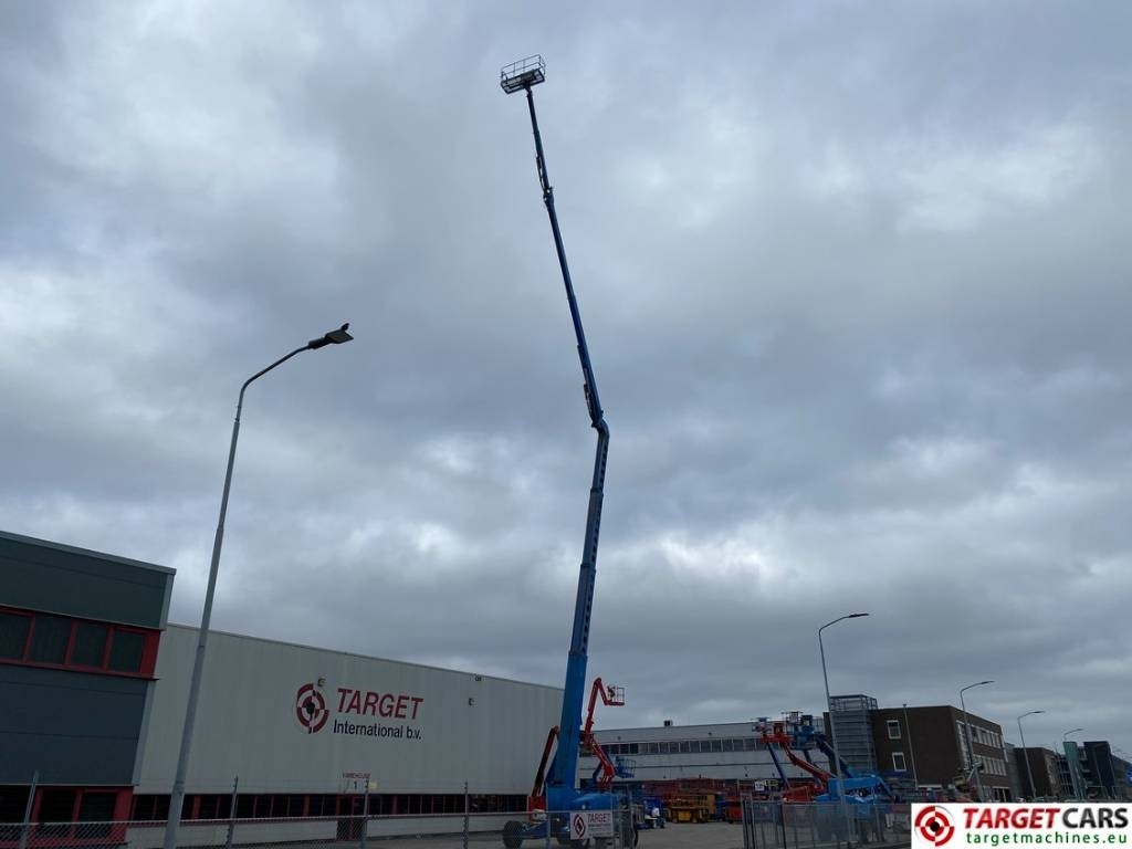 Genie Z-135/70 Articulated 4x4x4 Diesel Boom Lift 4315cm - Zglobna platforma: slika 5 Genie Z-135/70 Articulated 4x4x4 Diesel Boom Lift 4315cm - Zglobna platforma: slika 5