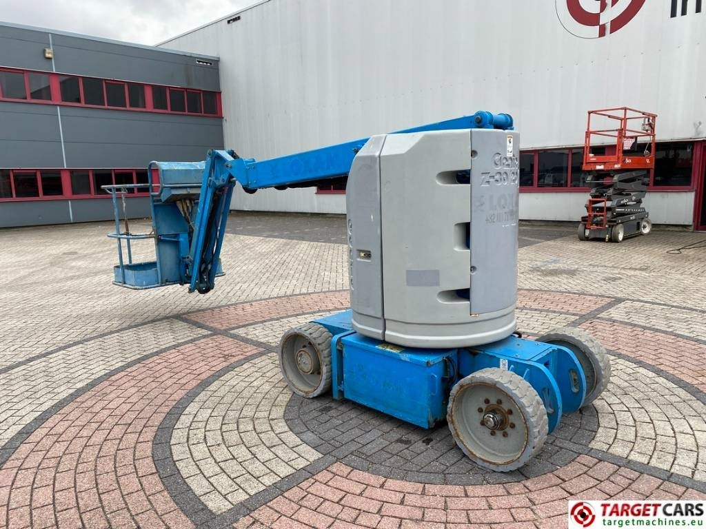 Genie Z-30/20N Electric Articulated Boom WorkLift 1110cm  - Zglobna platforma: slika 4 Genie Z-30/20N Electric Articulated Boom WorkLift 1110cm  - Zglobna platforma: slika 4