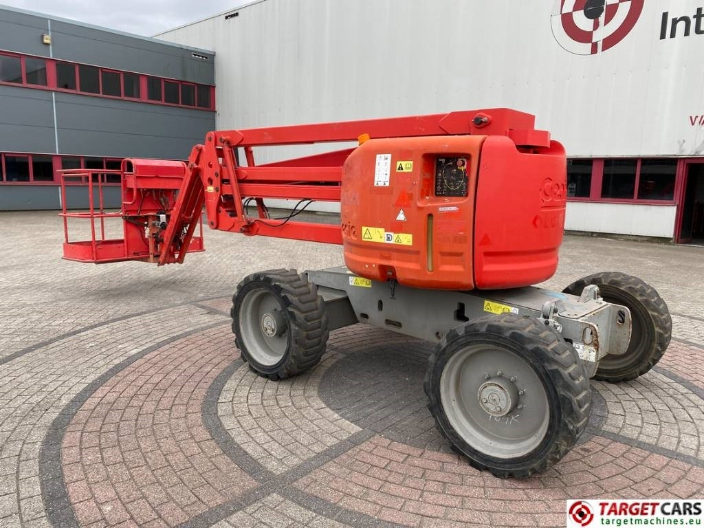 Genie Z-45/25J RT Articulated 4x4 Diesel Boom Lift 15.8M - Zglobna platforma: slika 4 Genie Z-45/25J RT Articulated 4x4 Diesel Boom Lift 15.8M - Zglobna platforma: slika 4