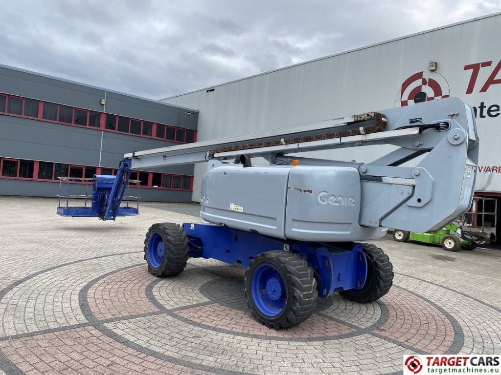 Genie Z-80/60 Articulated 4x4x4 Diesel Boom Lift 2577cm - Zglobna platforma: slika 4 Genie Z-80/60 Articulated 4x4x4 Diesel Boom Lift 2577cm - Zglobna platforma: slika 4