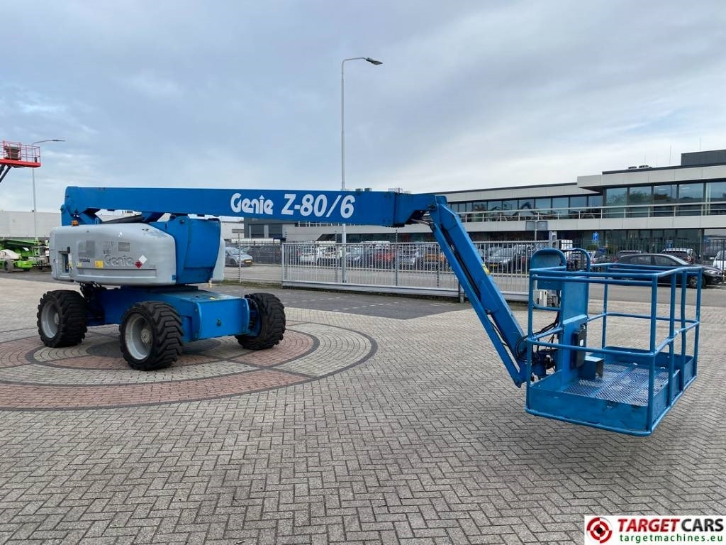 Genie Z-80/60 Articulated 4x4x4 Diesel Boom Lift 2577cm - Zglobna platforma: slika 2 Genie Z-80/60 Articulated 4x4x4 Diesel Boom Lift 2577cm - Zglobna platforma: slika 2