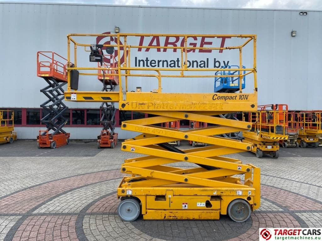 Haulotte Compact 10N Electric Scissor Work Lift 1000cm - Lift u obliku makaza: slika 5 Haulotte Compact 10N Electric Scissor Work Lift 1000cm - Lift u obliku makaza: slika 5