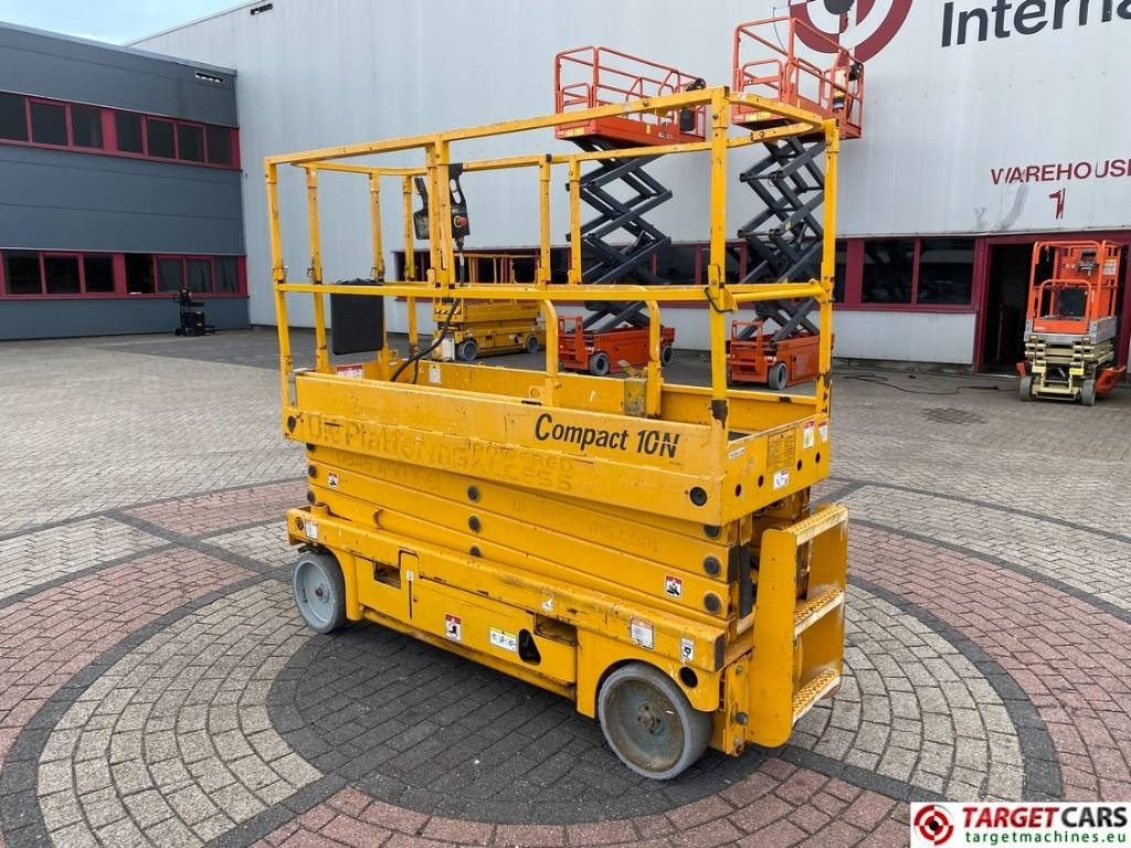 Haulotte Compact 10N Electric Scissor Work Lift 1000cm - Lift u obliku makaza: slika 4 Haulotte Compact 10N Electric Scissor Work Lift 1000cm - Lift u obliku makaza: slika 4