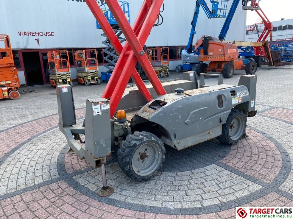 Haulotte Compact 12DX Diesel 4x4 Scissor Work Lift 1206cm  Haulotte Compact 12DX Diesel 4x4 Scissor Work Lift 1206cm: slika 16