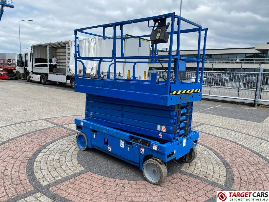 Haulotte Compact 14 Electric Scissor Work Lift 1385cm - Lift u obliku makaza: slika 2 Haulotte Compact 14 Electric Scissor Work Lift 1385cm - Lift u obliku makaza: slika 2