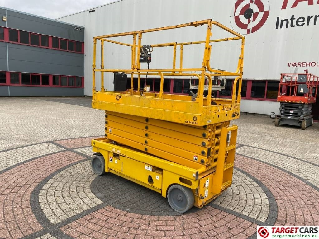 Haulotte Compact 14 Electric Scissor Work Lift 1385cm - Lift u obliku makaza: slika 4 Haulotte Compact 14 Electric Scissor Work Lift 1385cm - Lift u obliku makaza: slika 4