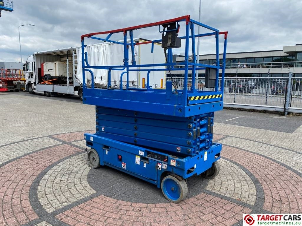 Haulotte Compact 14 Electric Scissor Work Lift 1385cm - Lift u obliku makaza: slika 2 Haulotte Compact 14 Electric Scissor Work Lift 1385cm - Lift u obliku makaza: slika 2