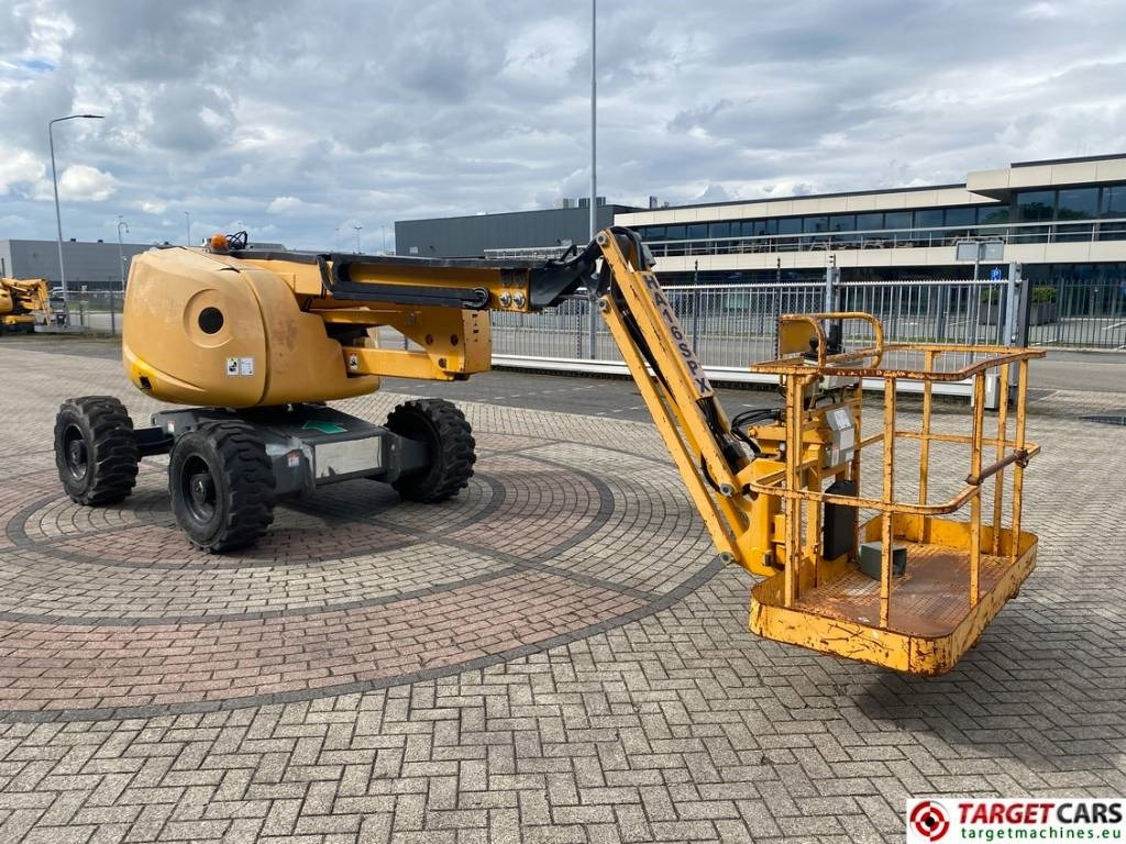 Haulotte HA16SPX Articulated 4x4 Diesel Boom Lift 1600cm - Zglobna platforma: slika 2 Haulotte HA16SPX Articulated 4x4 Diesel Boom Lift 1600cm - Zglobna platforma: slika 2
