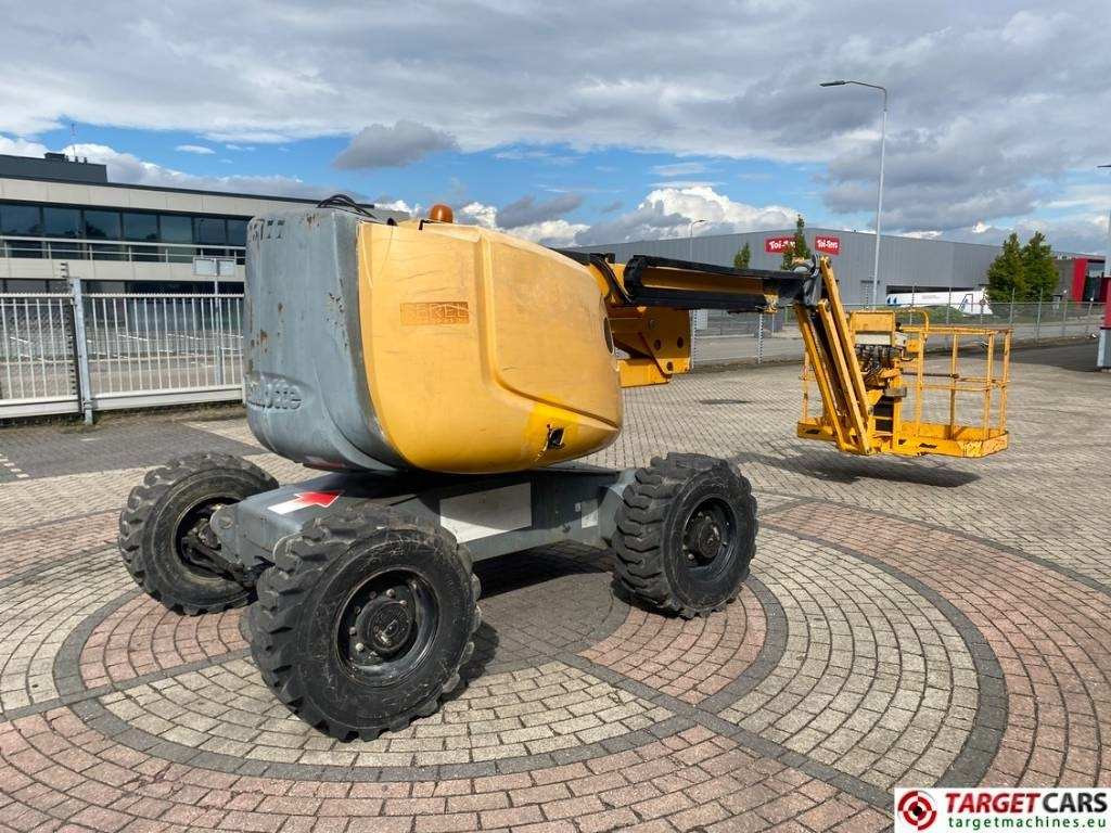 Haulotte HA16SPX Articulated 4x4 Diesel Boom Lift 1600cm - Zglobna platforma: slika 3 Haulotte HA16SPX Articulated 4x4 Diesel Boom Lift 1600cm - Zglobna platforma: slika 3