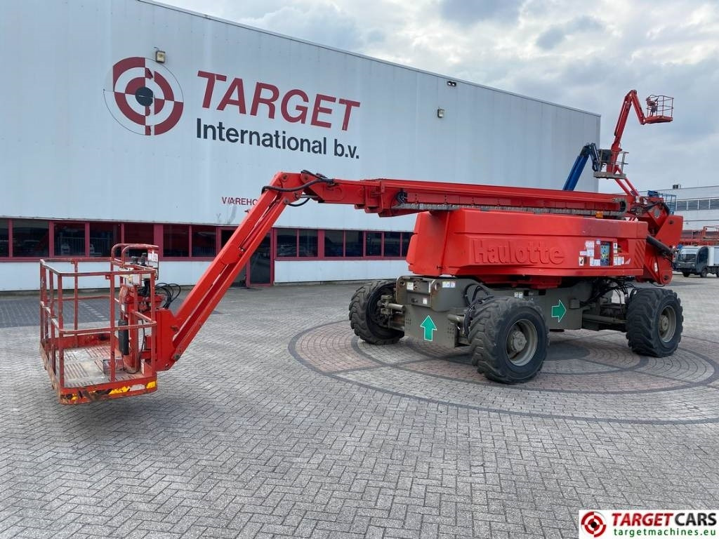 Haulotte HA32PX Articulated 4x4x4 Diesel Boom Work Lift 32M - Zglobna platforma: slika 1 Haulotte HA32PX Articulated 4x4x4 Diesel Boom Work Lift 32M - Zglobna platforma: slika 1