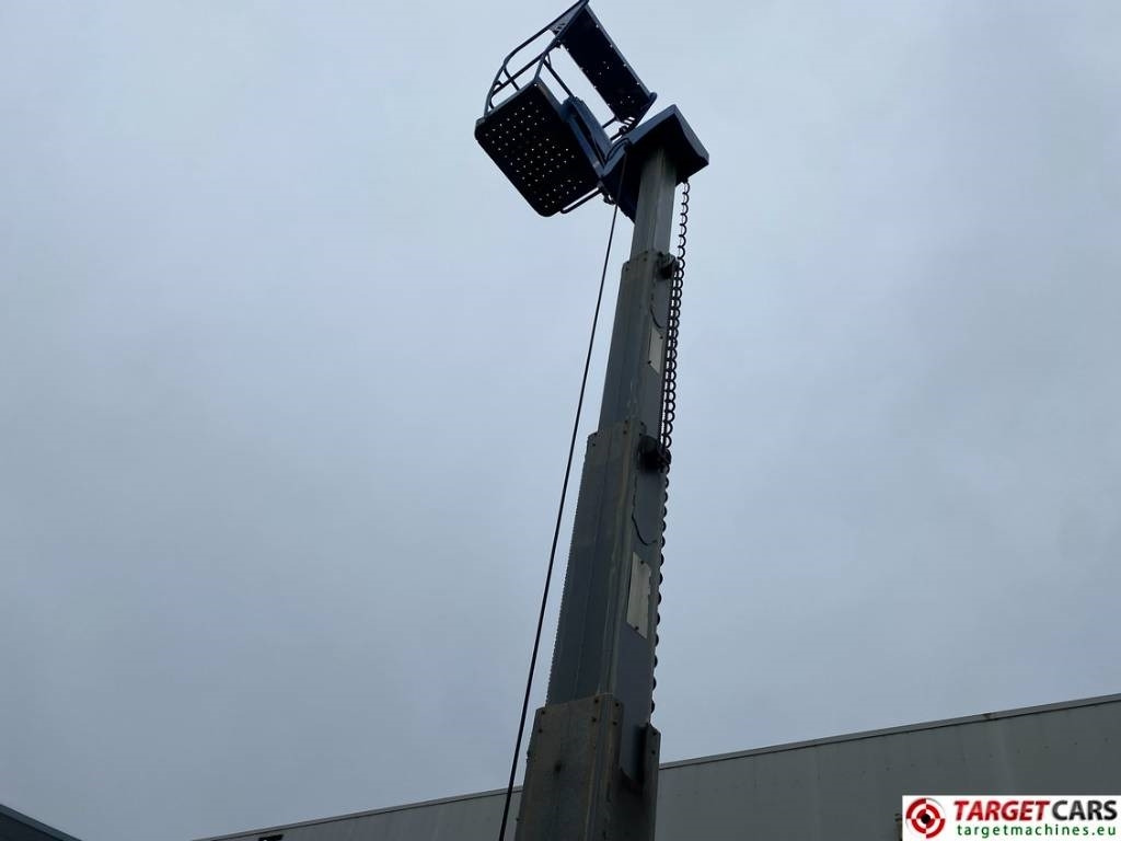 Jarbolna penjajuća platforma Haulotte Star 10 Electric Vertical Mast Work Lift 1000cm: slika 35