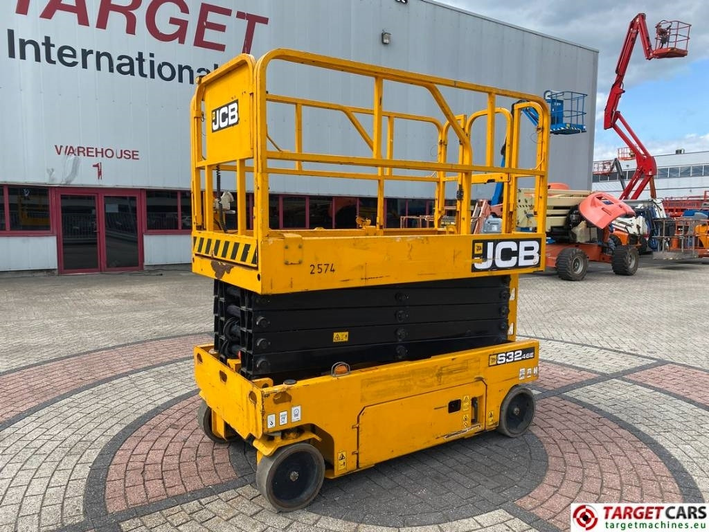 JCB S3246E Electric Scissor Work Lift 1200cm - Lift u obliku makaza: slika 1 JCB S3246E Electric Scissor Work Lift 1200cm - Lift u obliku makaza: slika 1