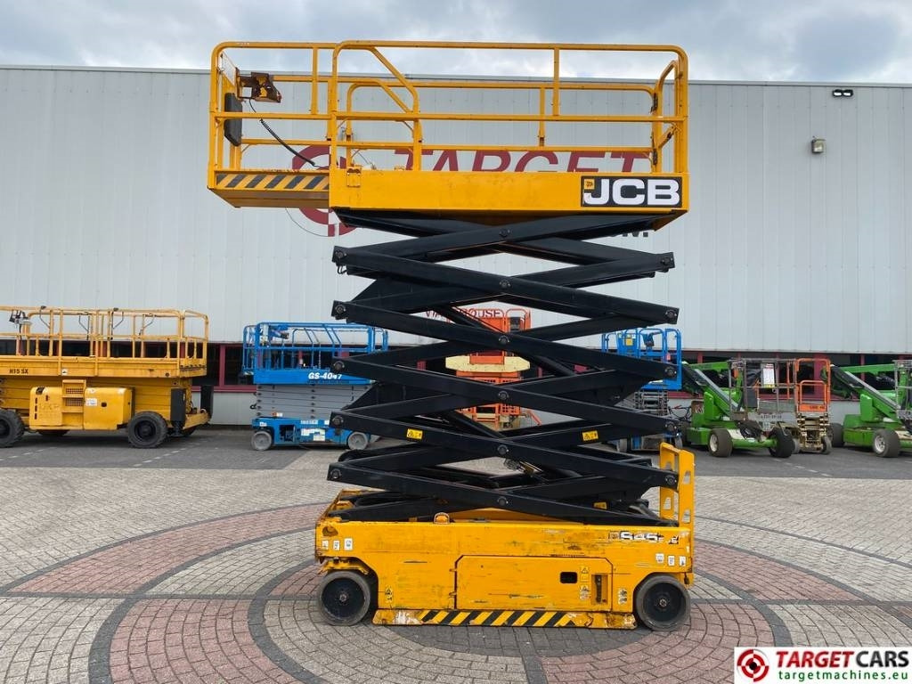 JCB S4550E Electric Scissor Work Lift 1580cm - Lift u obliku makaza: slika 5 JCB S4550E Electric Scissor Work Lift 1580cm - Lift u obliku makaza: slika 5