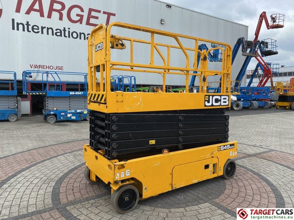 JCB S4550E Electric Scissor Work Lift 1580cm - Lift u obliku makaza: slika 1 JCB S4550E Electric Scissor Work Lift 1580cm - Lift u obliku makaza: slika 1