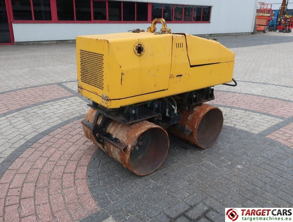 JCB Vibromax VM1500 Trench Compactor Roller 85cm - Valjak za puteve: slika 1 JCB Vibromax VM1500 Trench Compactor Roller 85cm - Valjak za puteve: slika 1
