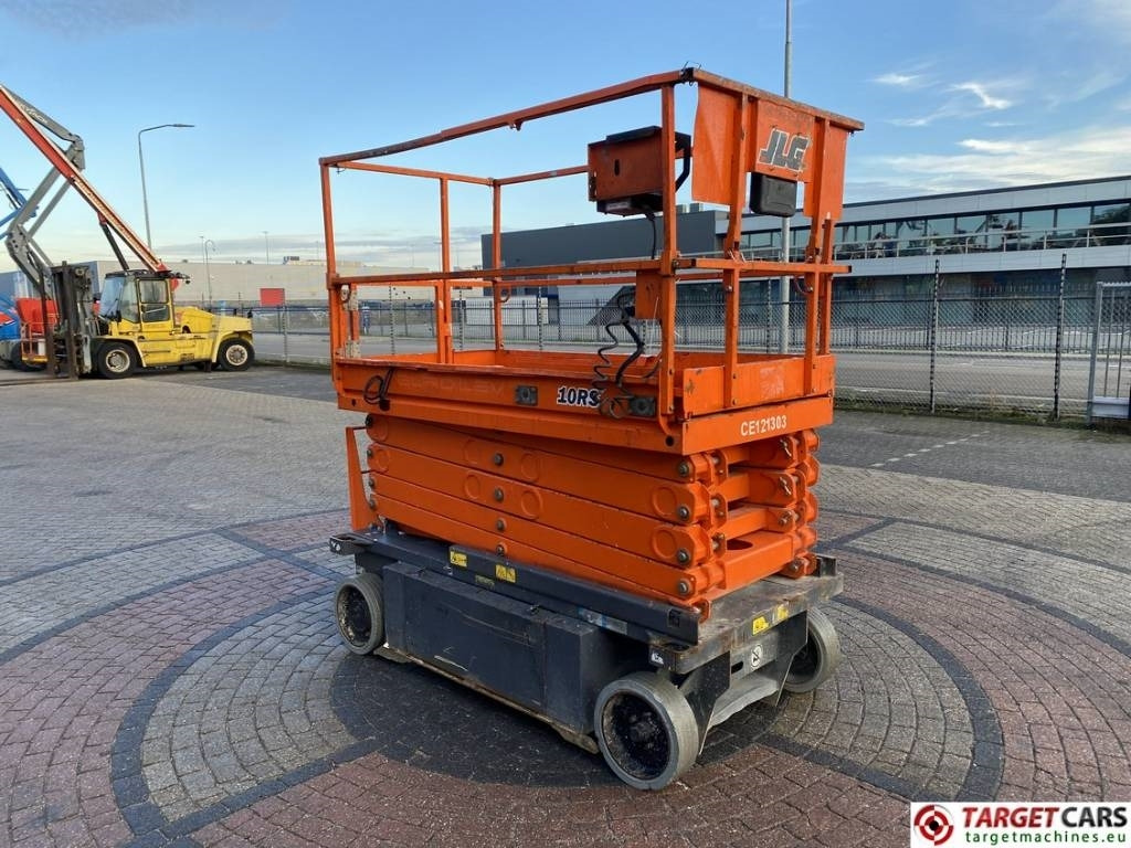 JLG 10RS Electric Scissor Work Lift 1175cm - Lift u obliku makaza: slika 2 JLG 10RS Electric Scissor Work Lift 1175cm - Lift u obliku makaza: slika 2