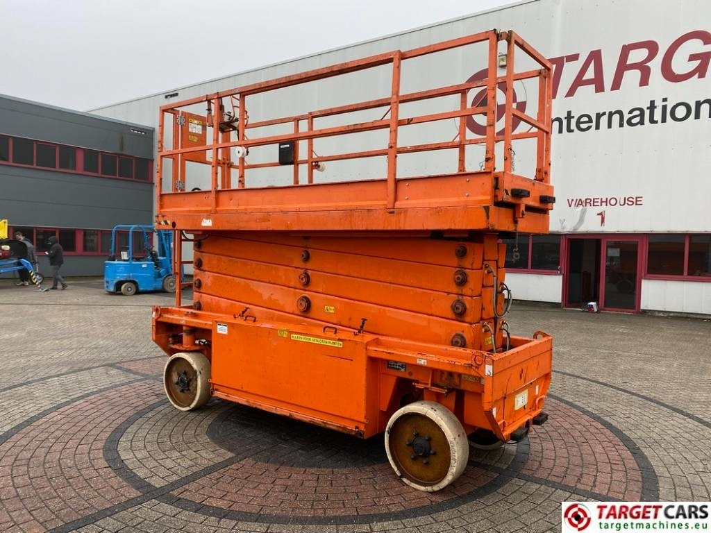 JLG 153-12 Liftlux Electric Scissor Work Lift 1730cm - Lift u obliku makaza: slika 4 JLG 153-12 Liftlux Electric Scissor Work Lift 1730cm - Lift u obliku makaza: slika 4