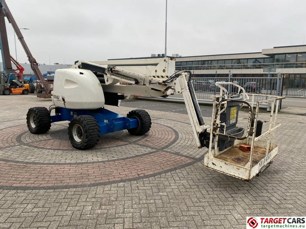 JLG 450AJ Articulated 4x4 Diesel Boom Work Lift 1551cm - Zglobna platforma: slika 2 JLG 450AJ Articulated 4x4 Diesel Boom Work Lift 1551cm - Zglobna platforma: slika 2