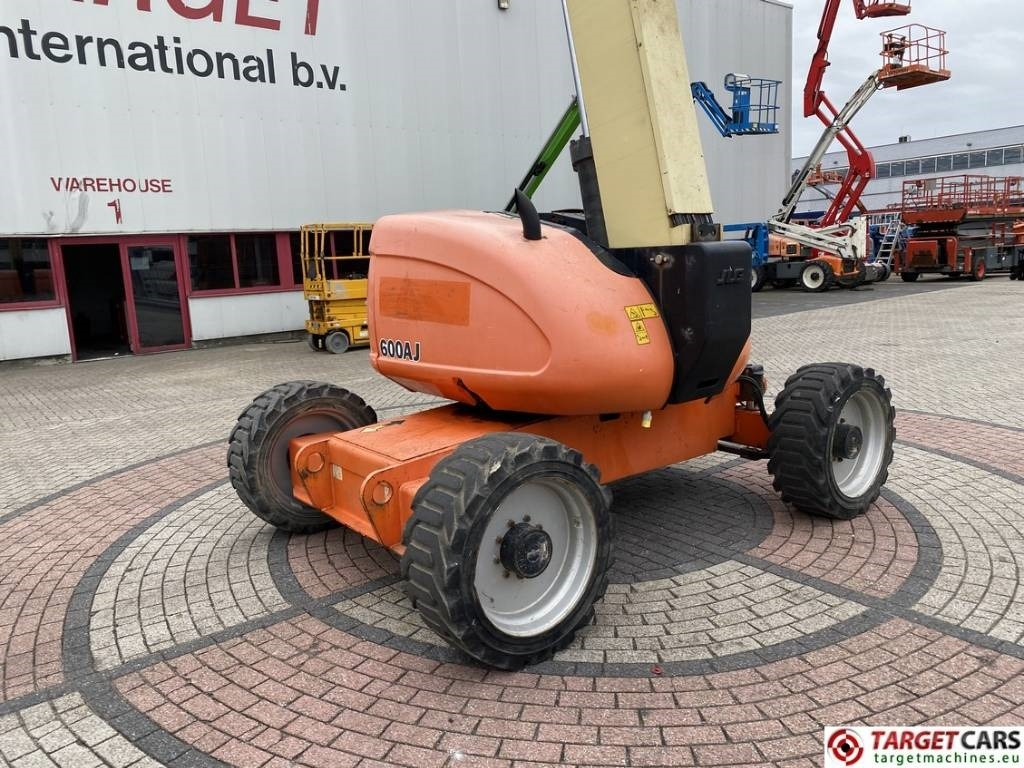 Zglobna platforma JLG 600AJ Articulated 4x4 Diesel Boom Work Lift 2047cm: slika 35