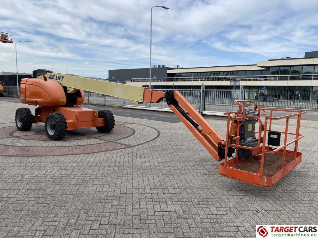 JLG 660SJ Telescopic 4x4 Diesel Boom Work Lift 2232cm - Teleskopska platforma: slika 2 JLG 660SJ Telescopic 4x4 Diesel Boom Work Lift 2232cm - Teleskopska platforma: slika 2