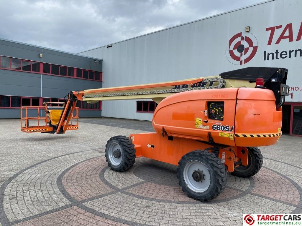 JLG 660SJ Telescopic 4x4 Diesel Boom Work Lift 2232cm - Teleskopska platforma: slika 4 JLG 660SJ Telescopic 4x4 Diesel Boom Work Lift 2232cm - Teleskopska platforma: slika 4