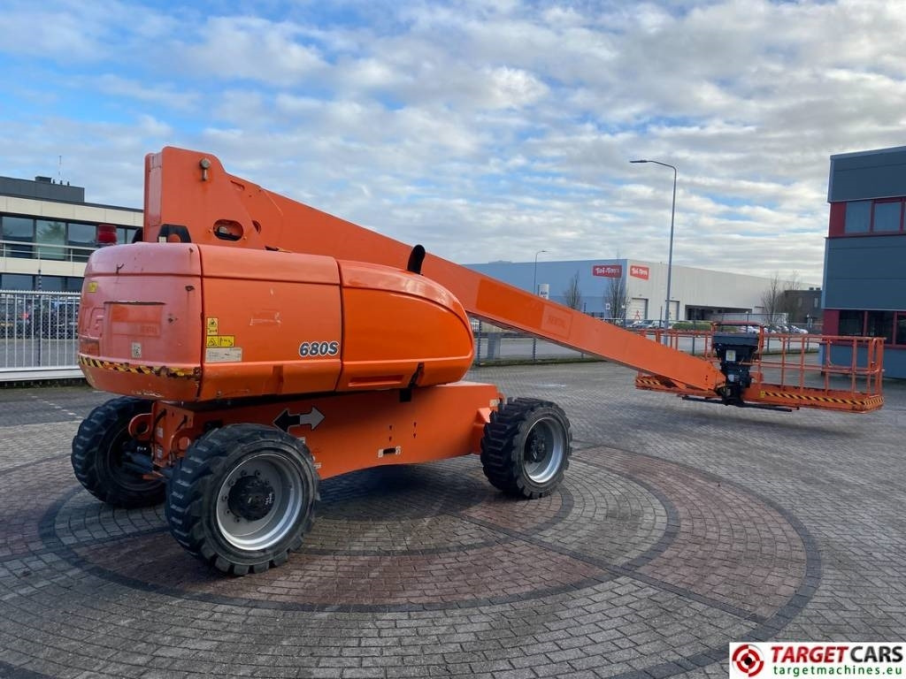JLG 680S Telescopic 4x4 Diesel Boom Work Lift 2273cm - Teleskopska platforma: slika 3 JLG 680S Telescopic 4x4 Diesel Boom Work Lift 2273cm - Teleskopska platforma: slika 3