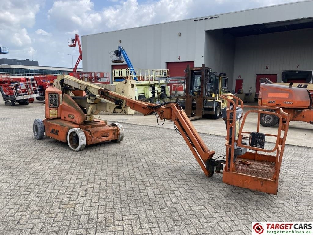 JLG E400AJPN Electric Articulated Boom Lift DEFECT - Zglobna platforma: slika 2 JLG E400AJPN Electric Articulated Boom Lift DEFECT - Zglobna platforma: slika 2