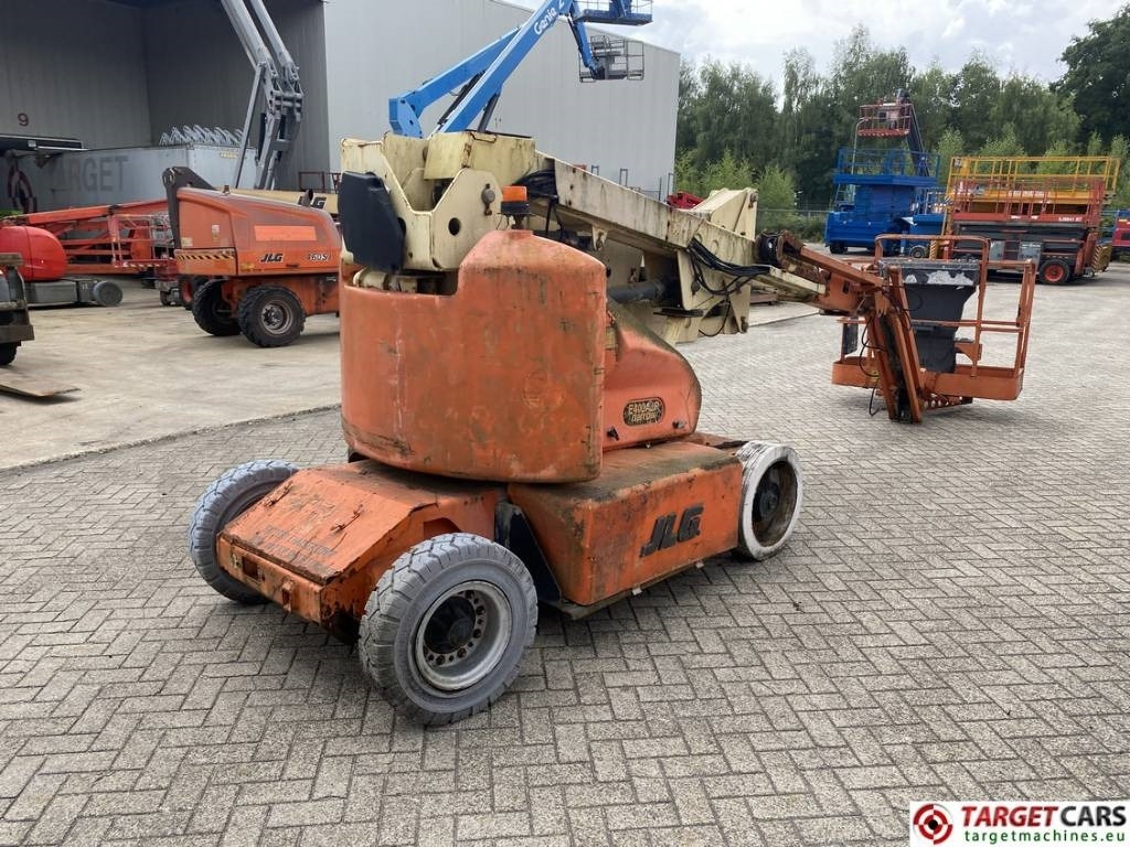 JLG E400AJPN Electric Articulated Boom Lift DEFECT - Zglobna platforma: slika 4 JLG E400AJPN Electric Articulated Boom Lift DEFECT - Zglobna platforma: slika 4