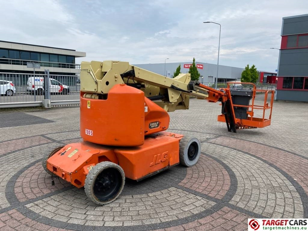 JLG E400AJPN Jib Plus Articulated Boom Lift 1419cm - Zglobna platforma: slika 3 JLG E400AJPN Jib Plus Articulated Boom Lift 1419cm - Zglobna platforma: slika 3
